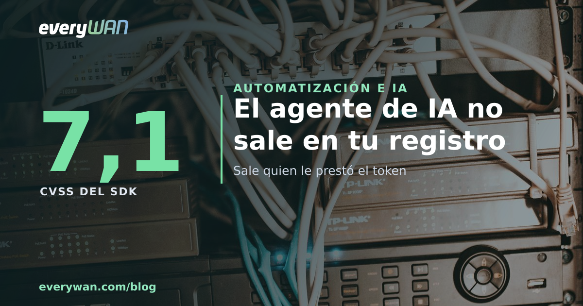 Rack de una pequeña oficina con panel de parcheo, latiguillos y equipos de red apilados